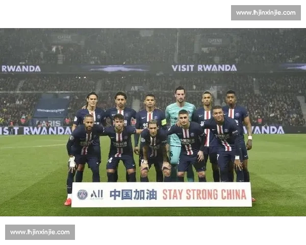 川超激战!球员交警联手解码 “双安全” 密码 川超激战!球员交警联手解码 “双安全” 密码